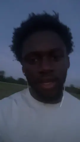 she looks like this song 