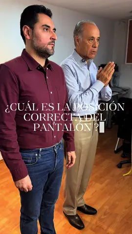 ¿Cuál es la altura correcta de un pantalón?, en C. Navarrette buscamos la mejor proporción de cada persona basada en la sastrería tradicional para que tengas una prenda de Máxima etiqueta para el gran día. 🤵🏻‍♂️💍🪡🧵 #bodas #traje #novio #sastrería #trajesamedida #pantalon #menstyle #elegante #stylemen #pantalones #cnavarrette 
