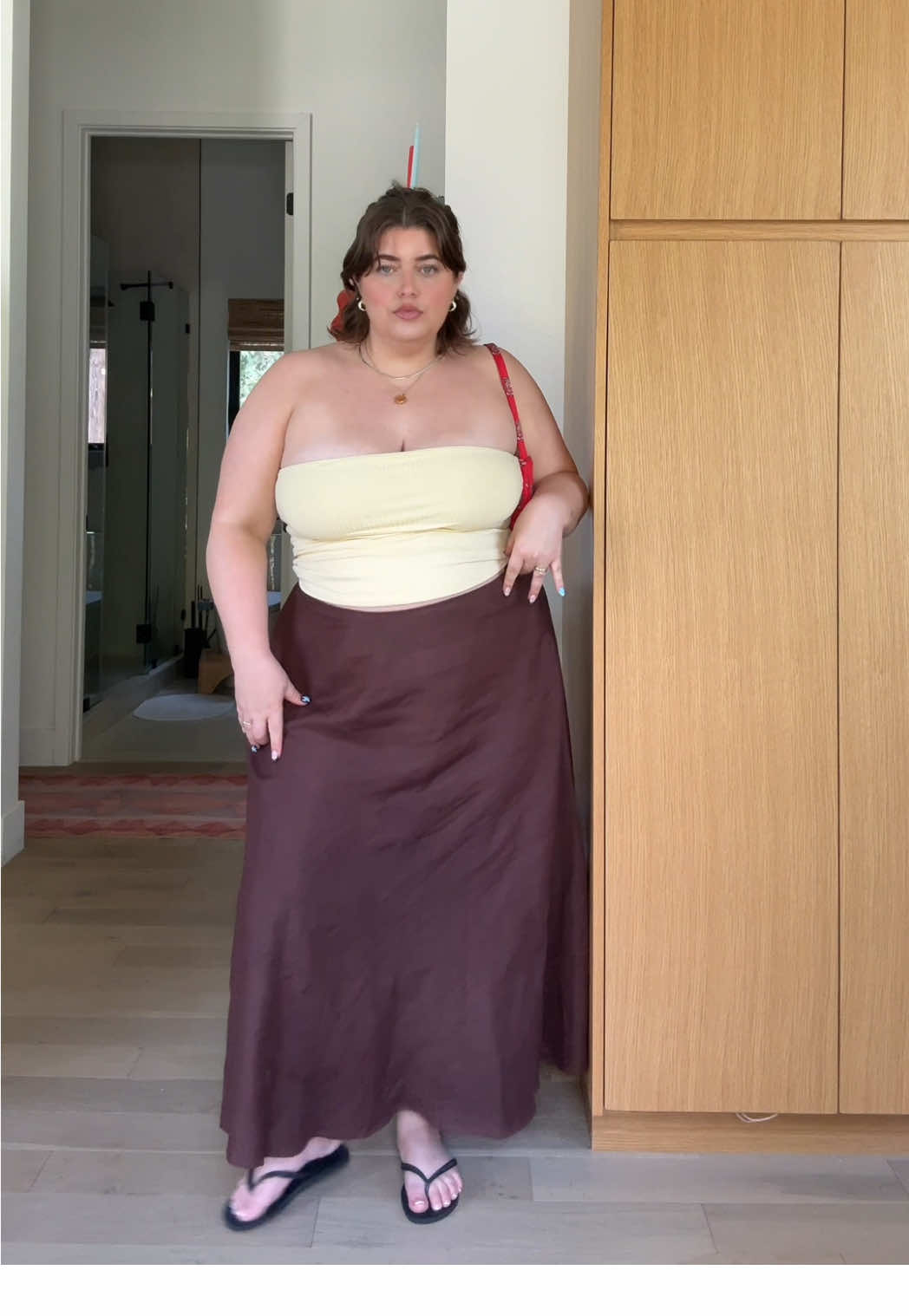 #OOTD #summeroutfitinspo #midiskirt 