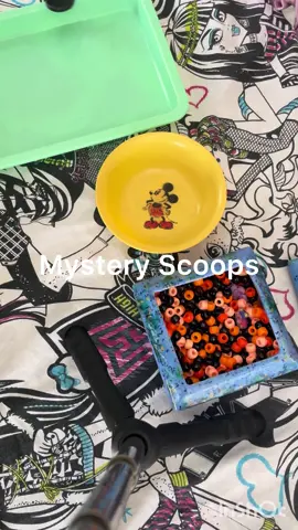 Mystery scoops game  #mymini #momanmini #sooooomanyprizes 