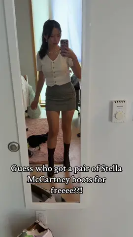 Got them at the college swap shop ahh so cute #stellamccartney #fashion #shoes #foryou #xyzabc 