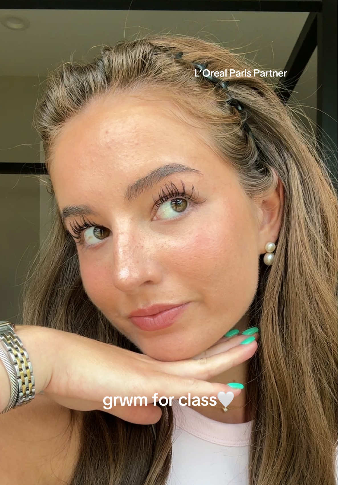 grwm for class with @loréal paris usa telescopic mascara🤍 #LOrealParisPartner #LOrealParisMakeup #mascararoutine #telescopicmascara 