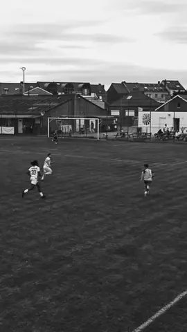 I’m not back, il better… #footballtiktok #pourtoi 