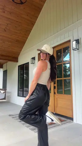 Lil fit check ✔️#outfitcheck #outfitinspo #fashiontiktok #fyp #viral 