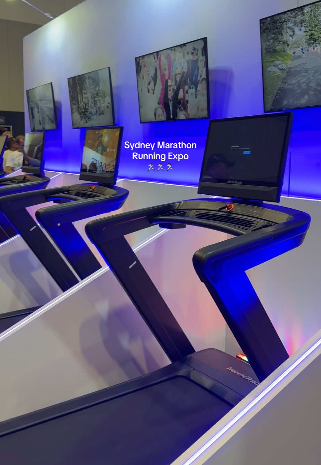 Visiting all the stalls at the 2025 Sydney Marathon Running Show 🔥 Good luck to everyone racing this year!!  #sydneymarathon #marathon #Running #asics #sydney 