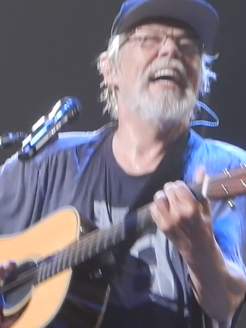 Bob Seger, Night Moves - Final Show at The Palace #awesome😁 #realmusic #@bobseger #bobsegerconcert #liveperformance