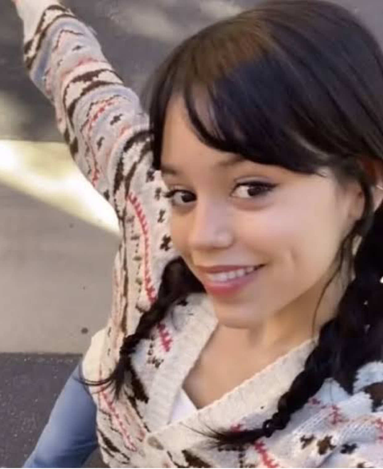 Elas EXALAM química!!#vaiprofycaramba #Jemma #wenclair #jennaortegaedit #emmamyers 