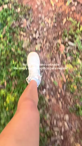 Nunca te compares con otra persona 🫩 Me auto critico para mejorar 😮‍💨 #girls #chicas #pretty 