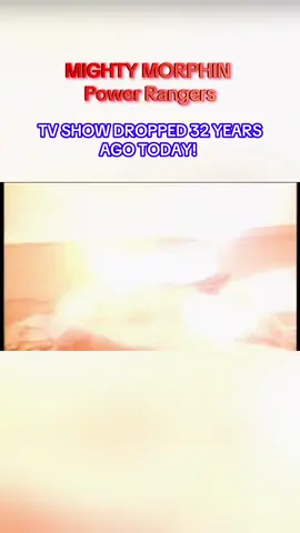 #MightyMorphinPowerRangers Tv show was released in August 28th 1993….Turning today 32 years We all grew up with our favorites characters,watching them fighting all kinds of villains and bad guys And please let’s not talk about the music of the opening 🙌🏻🙌🏻🕺🏻🎸🎸🎸 my favorite Ranger was the Blue Ranger Who was your favorite? #ChaotikStudio #EntretenimientoVn #ChaotikTvUpdates #fyp 