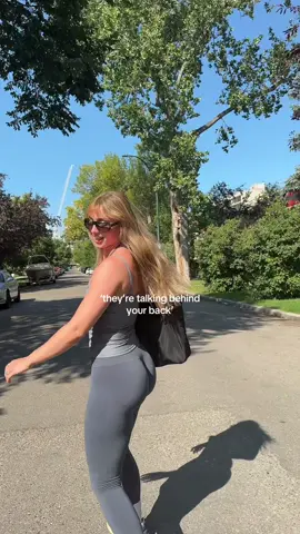 let them!!  #lol #trend #gymgirl #workoutroutine #gymhumor 