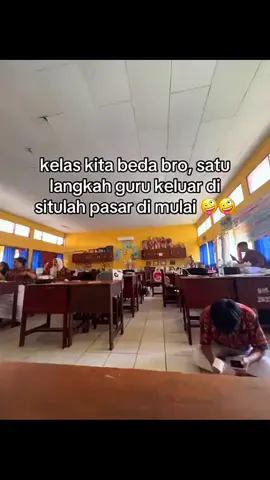 kelas gw berisik yang penting asikk