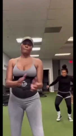 only for the HW fans #rhoa @Cynthia Bailey @Andy Cohen @Housewives Historian @Real Housewives UNLIMITED #housewives #realhousewives 