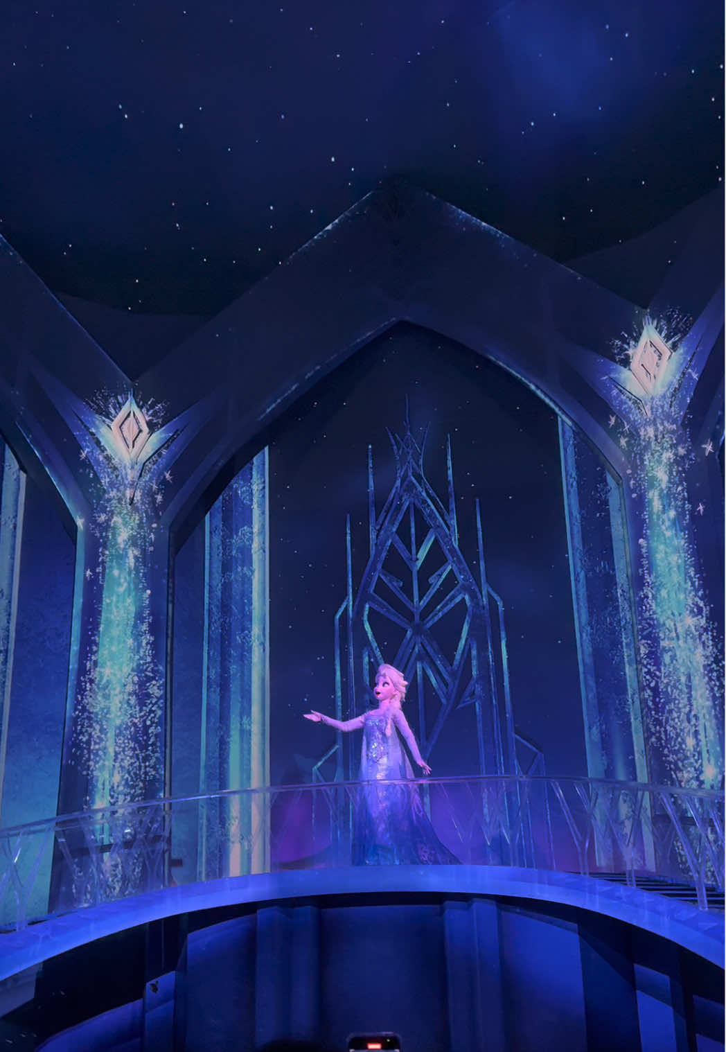Frozen Ever After ❄️☃️Unfreezing the real me 🥶 #tokyodisneysea #disneysea #japan  #frozen #olaf 