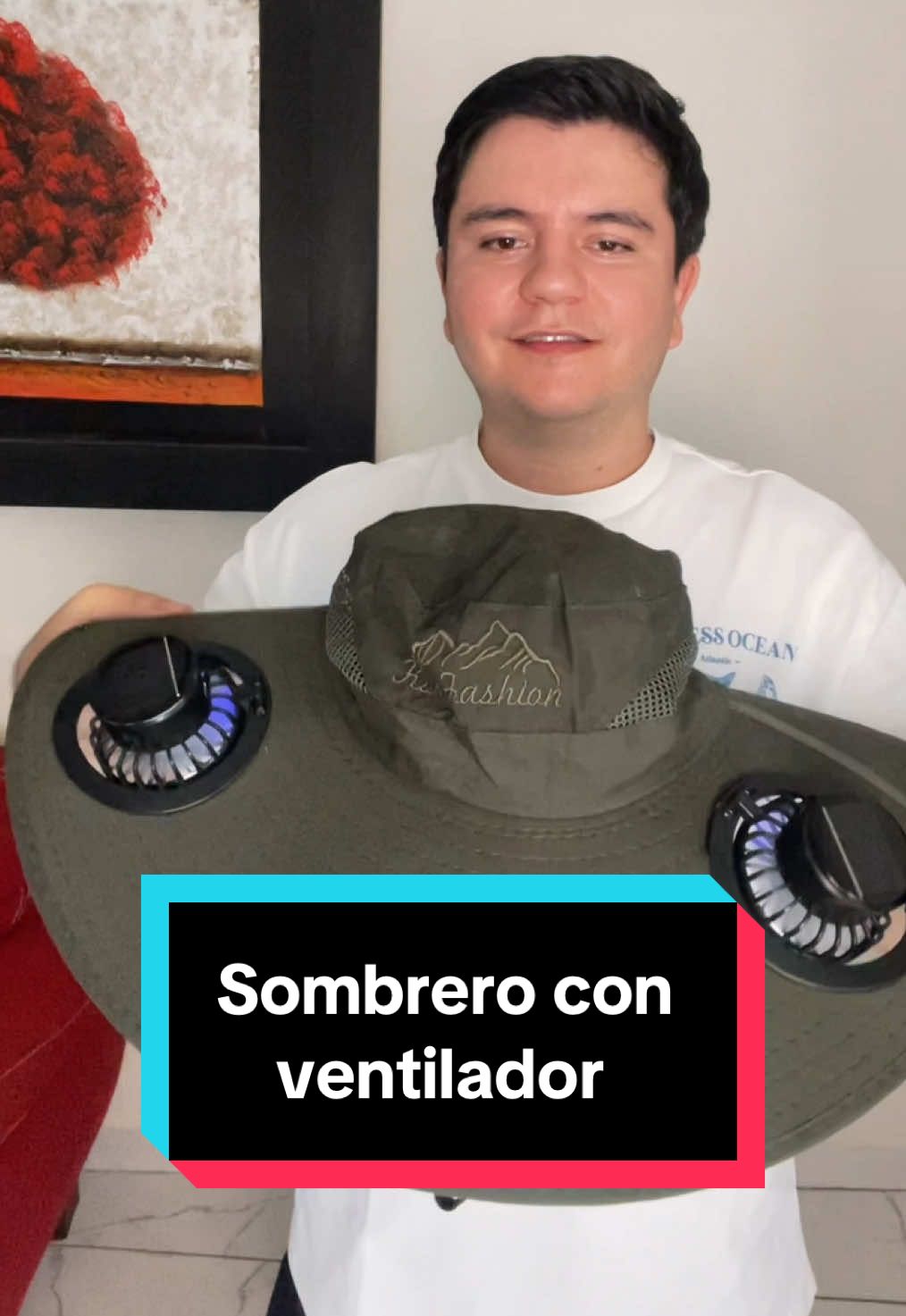 🤠 El sombrero con ventilador incluido es el accesorio perfecto para estos días de sol. ☀️  Los ventiladores se cargan por energía solar o por usb y tienen 3 velocidades, es el accesorio ideal para alguien que trabaja bajo el sol o pasa mucho tiempo fuera de casa. #sombreroconventilador #fanhat #energiasolar #solarpower #ventaquincenal 