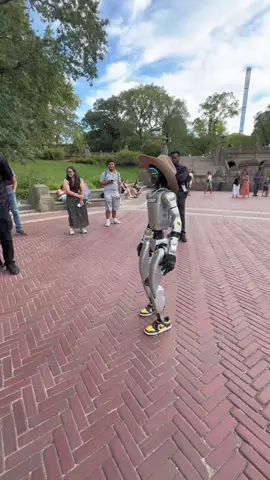 Robot thinks he's the joker, but granny thinks otherwise #robot