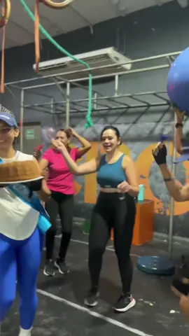 😂😂😂#cumpleaños #entretenimiento #aloqueyovinefueaesto #fyppppppppppppppppppppppp #paratii 