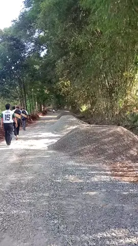 Jawa Barat Istimewa. Kampung diurus kota di tata