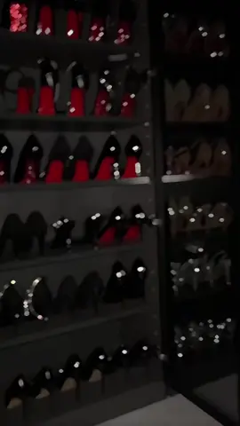 Đế đỏ chưa bao giờ làm ce mk thất vọng #giaycaogot #giaycaogotnu #xuhuong #foryou 