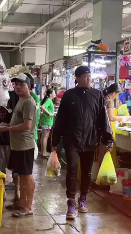 Tinawag kang Pogi sa Palengke 😂 #fyp #trending #TeamRakets #MACstyleTV 