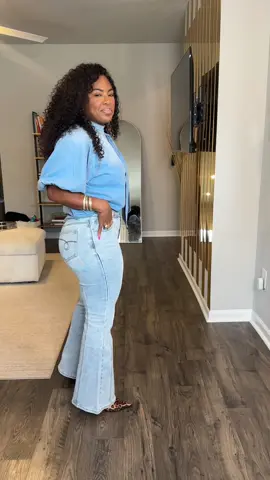 Jean on jean. Full outfit @Commense  shoes @ZARA 