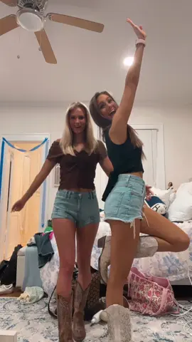 Back in ttown❤️❤️@badavis 