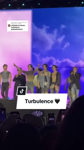Respuesta a @Rosa María (atiny ver.) 🥀  🙌🏻 Una disculpa por algunos gritos 👀🤭😂  #turbulence #ateez #ateezmexico #inyourfantasytour 