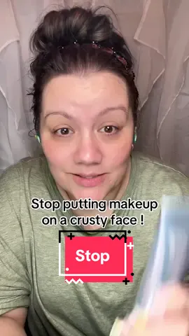 Stop 🛑 putting makeup on a crusty face ! This @vivo_global #facialpeelinggel  contains sea salt and so forth and it gently exfoliates the dead skin from your face.  This leaves a better surface for makeup application! #exfoliating #tiktokshopcreatorpicks 