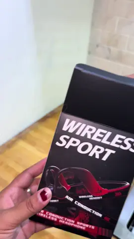 Auriculares inalámbricos perfectos para hacer deporte #auriculares #auricularesinalambricos #headphones #sports #accessories 