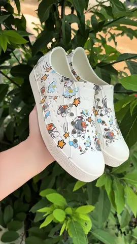 Giày snaeker in hoạ tiết nghệ thuật nhãn hiệu nesty#videpxinh #xuhuong #giaynesty #giaydephottrend  @vy dép xinh  @vy dép xinh 