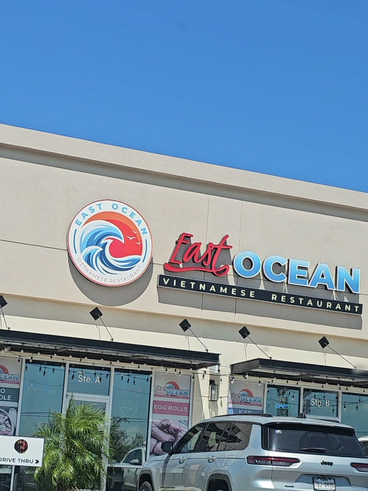 LMFAO AT THE END, Alessia got a hold of this phone and recorded herself 