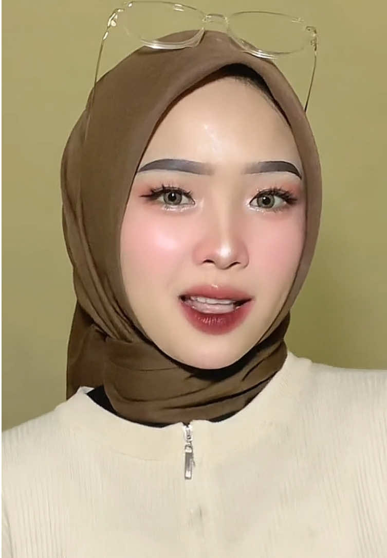 Jangan pelit ya sayang😂#encaww 