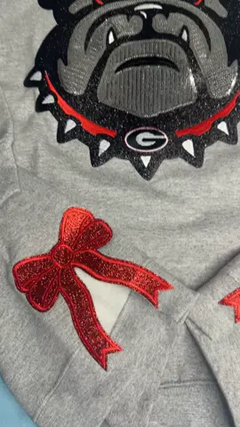 What color will you have on Saturday?? On game days we wear RED! 2 more sleeps til the DAWGS play! #GeorgiaBulldogs #UGATshirts #gamedayoutfit #CollegeFootball #SmallBusiness 