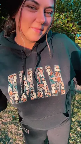 Obsessed with this Camo Mama Hoodie & Sweatpants 🔥 #camo #hoodie #sweatshirt 