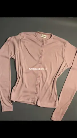 Cardigan knit soft pink secantik ini😍#cardigan #cardiganrajut #cardi #cardiganknit #cardiganoutfit #cardigancrop #cardiganmurah #cardiganwanita #crop #croptop #cropped #fyp #foryou #foryoupage 
