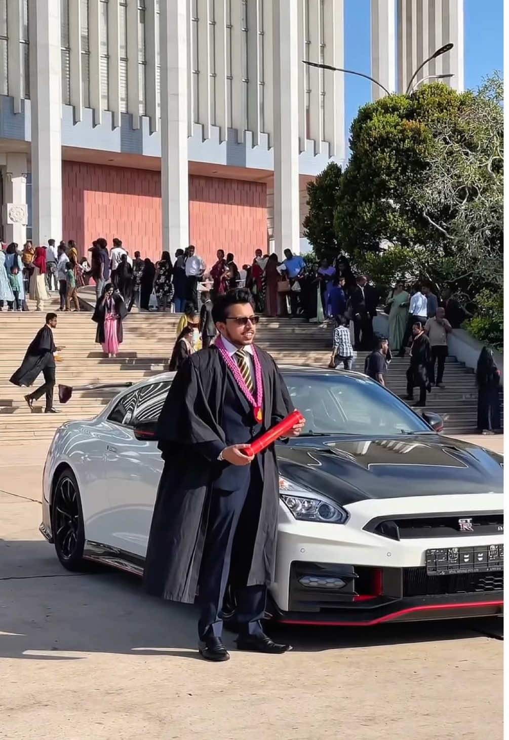 #creatorsearchinsights මේ ගානට Graduation එක ගන්න තරමට දියුණු වෙන්න 🙂‍↕️🔥 The Best Graduation Video | Congradulations Amila Sir ❤️🔥 GTR Nismo & BMW I7 Amila Dasanayake Sir graduation #shorts #viral #trending #gtr 