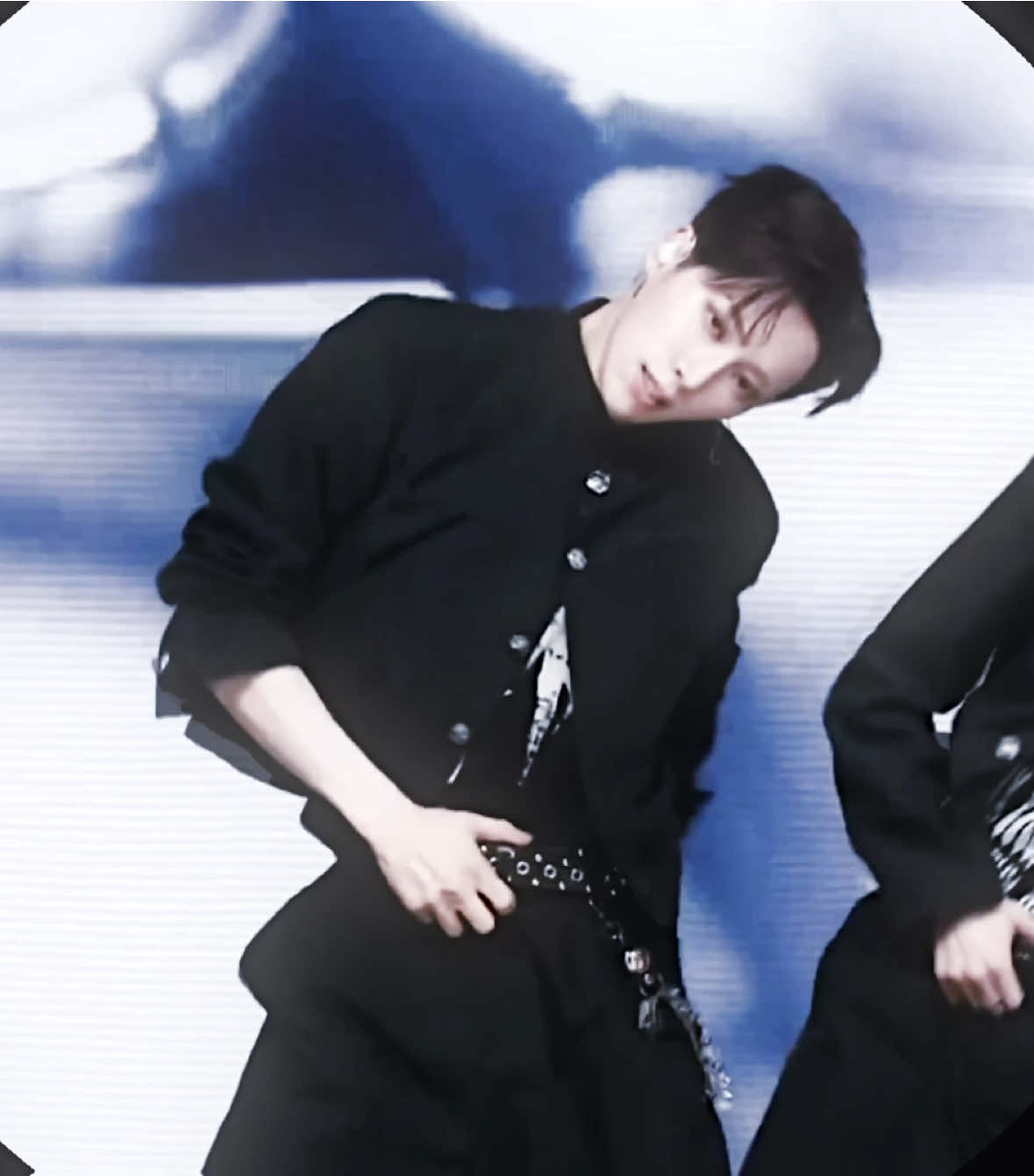 the amount of eye f*cking he does to the camera.. like me next | ib astrlsm, some clips jiahaoswan + panning tuyou  — #fyp #blowup #trending #boys2planet #jiahao  @mika 𖦹 @𝓕𝓻𝓮𝓪𝓴𝔂kayla @Derek｡⋆୨୧˚ @catalina ౨ৎ @jas 