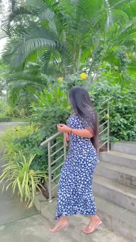 ကြင်နာသူစောင့်ကြိုနေမယ့်လမ်းမှာ အလှဆုံးသောပန်းတွေ 🌸🌼🌺🌿 #CapCut #fypシ #myanmartiktok🇲🇲🇲🇲 #naypyitaw 