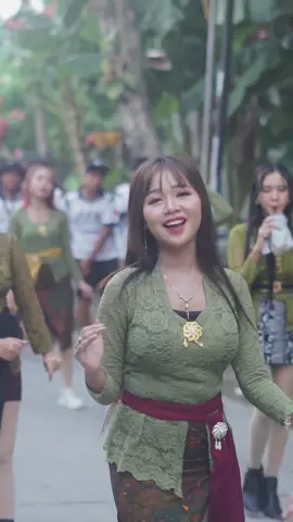 #fyppppppppppppppppp #foryoupage #berandatiktok #karnavalkutukundaankudus #dancer 