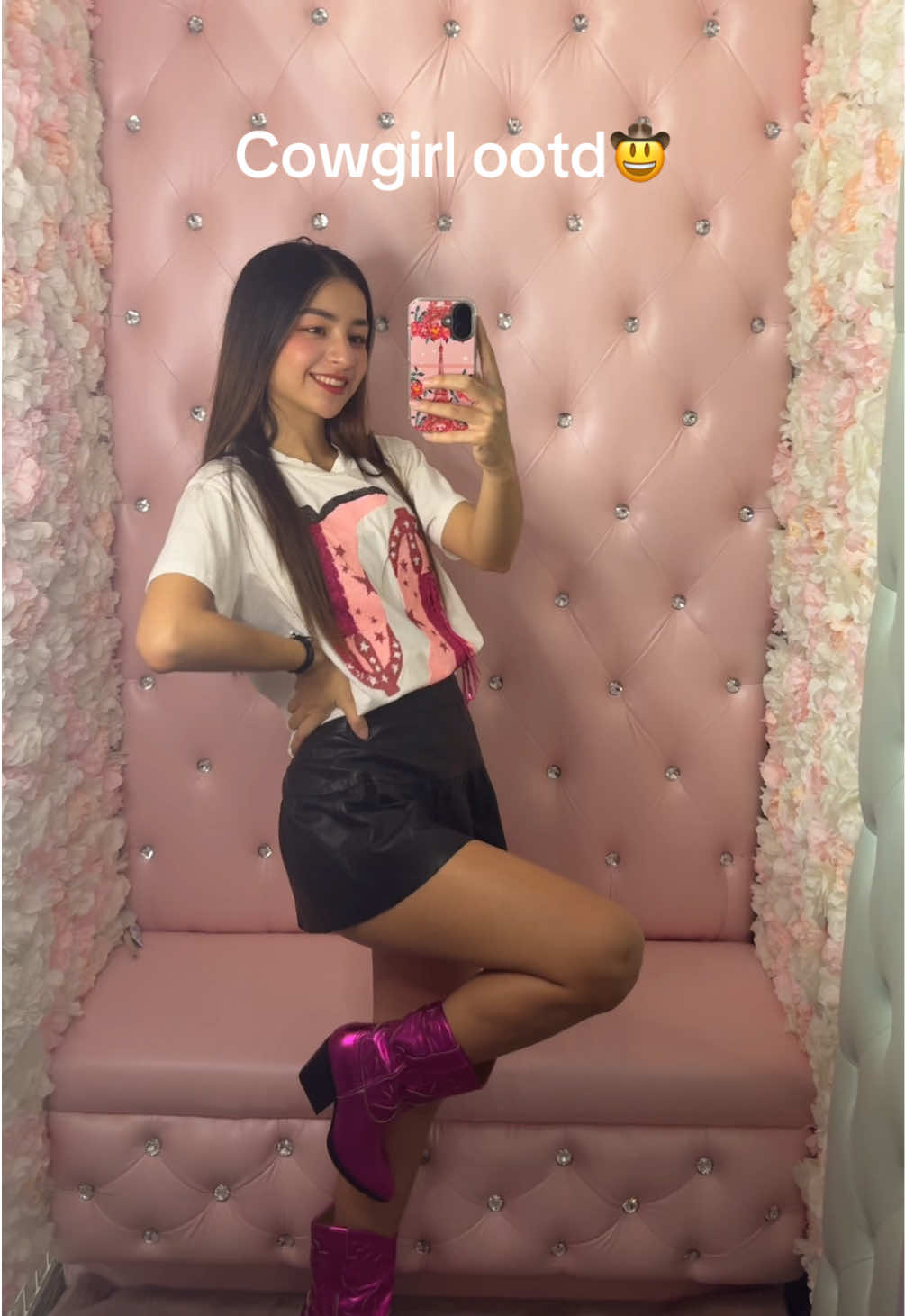 Howdy y’all🤠👋#fashiontiktok #OOTD #dallas #fyp #parati 