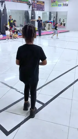 Latihan nari dance kpop  #neimamodelcilik #madura #model #modelling #penari dance #kpop #anak #madura #maduraviral #fyppppppppppppppppppppppp #fypシ゚ #viraltiktok 