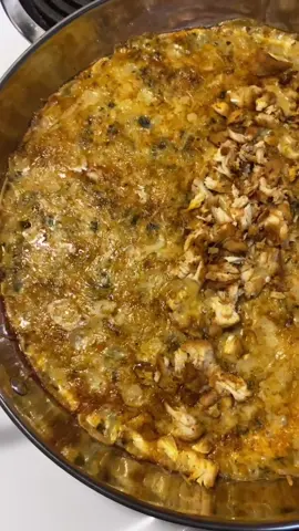 Hot chicken spinach dip so delicious 🤤#cookingathometiktoktv #cooking #food #Foodie #spinachdip 