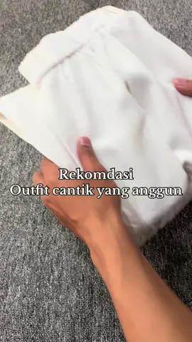 Outfit warna deep hitam secantik ini cewe feminime wajib punya outfit nya ✋🏻 #fashion #stiego #tokopakaian #OOTD 