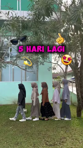[JUMPA MAHASISWA BARU HMPS EKONOMI SYARIAH 2025] H-5 MENUJU JUMBARA 2025 Siap-siap untuk menjalin persahabatan baru dan menciptakan kenangan yang tak terlupakan! Kami memiliki banyak keseruan dan kegiatan menarik yang siap Kamu nikmati. Jangan lewatkan kesempatan untuk bergabung dengan kami dan menjadi bagian dari pengalaman mahasiswa baru yang luar biasa! 🌟  -------------------------- Instagram : hmps.es.uinsaizu Tiktok : hmps.es.uinsaizu Email : hmpsesuinsaizu@gmail.com -------------------------- #SIAP #HMPSES22025 #HMPSUINSAIZU