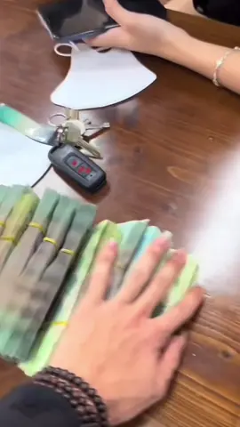 Mấy chuyện khác  để tiền nó lo #xuhuong #tiềngia #hottrend 