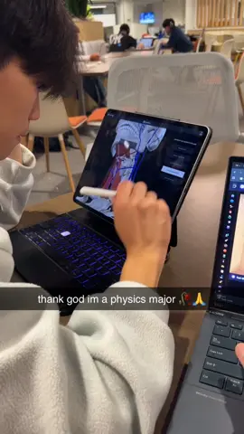 im quitting medicine for physics 🤦‍♂️🤦‍♂️ #college #droppingout #gpa #medicine #cooked 