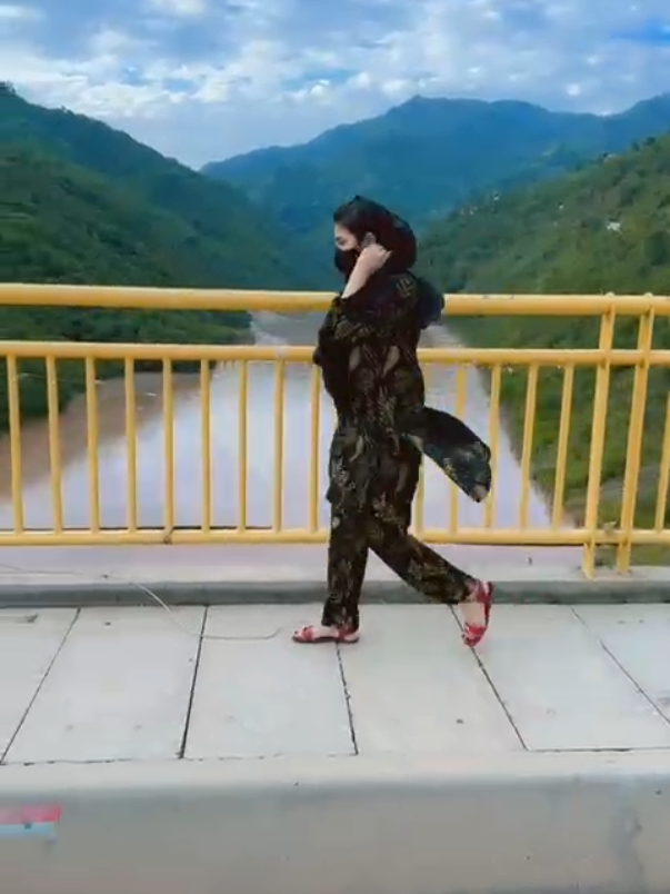 #kashmir #valley #pashtosong 