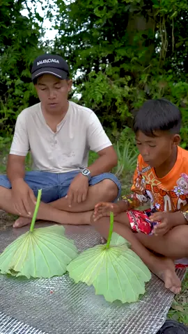 Outdoorfood ： U Are so Kind Bro #Survivalfood #forest #outdoor #camping #bushcraft #foodfun