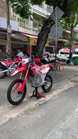 #CRF250L 2024 ថ្មីកេសជប៉ុនសុទ្ធ មកមើលបាន វៃដូរ បង់រុំលោះបាន#CapCut #fyp #fypシ #foryou 