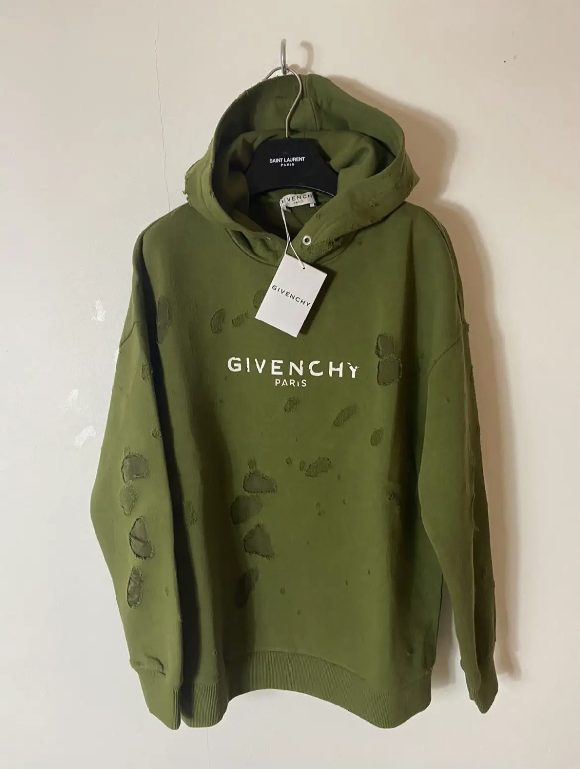 #givenchy 