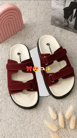 warnanya cute banget nih sandal, yuk checkout  #rekomendasi #sandal #racuntiktok #affiliatemarketing 